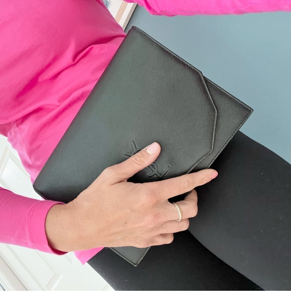Vintage Yves Saint Laurent Clutch Black Saffiano Leather - Picture 16 of 16